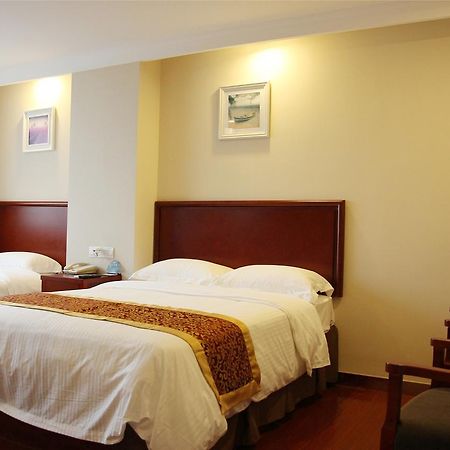Greentree Inn Suzhou Central Circle Baihui Square Middle Yangchenghu Station Express Hotel Esterno foto