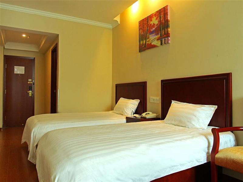 Greentree Inn Suzhou Central Circle Baihui Square Middle Yangchenghu Station Express Hotel Esterno foto