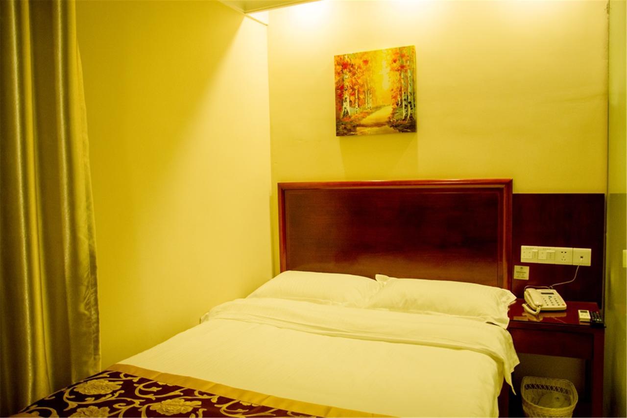 Greentree Inn Suzhou Central Circle Baihui Square Middle Yangchenghu Station Express Hotel Esterno foto