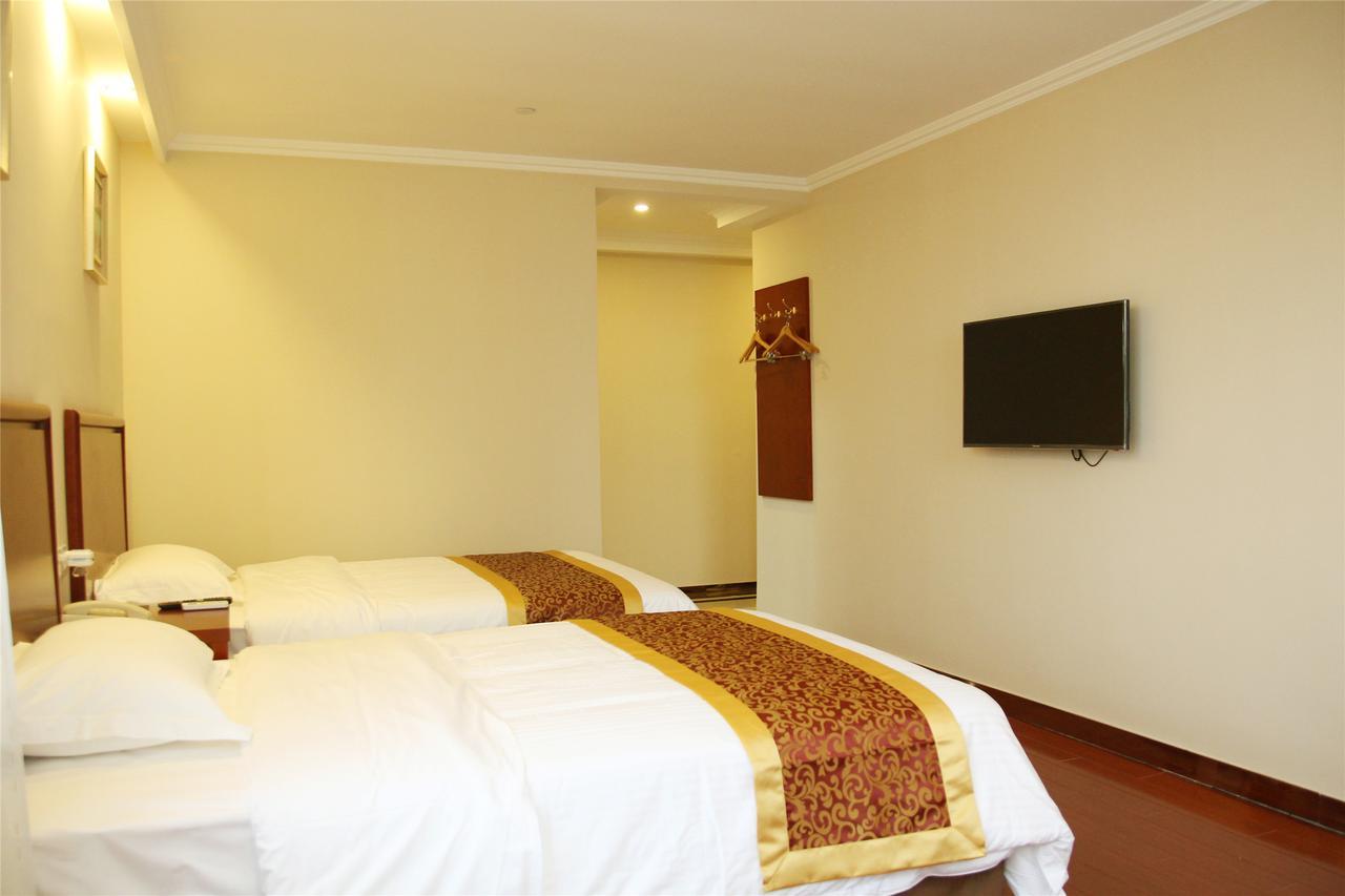 Greentree Inn Suzhou Central Circle Baihui Square Middle Yangchenghu Station Express Hotel Esterno foto